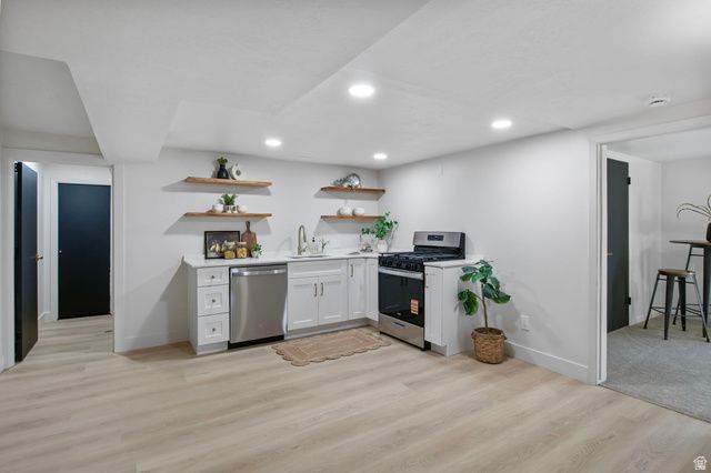 399 S STIRLING DR, Fruit Heights, UT 84037