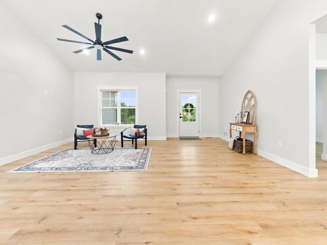 335 Hidden Crest Drive, Somerset, KY 42503