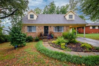 11301 Eric Lane, Little Rock, AR 72211
