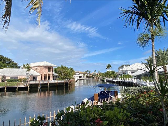 71 Bay Colony Drive, Fort Lauderdale, FL 33308