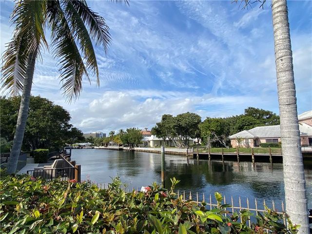 71 Bay Colony Drive, Fort Lauderdale, FL 33308