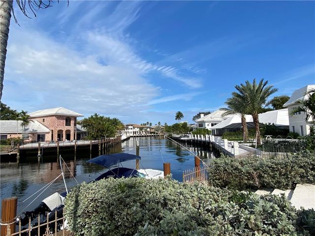 71 Bay Colony Drive, Fort Lauderdale, FL 33308