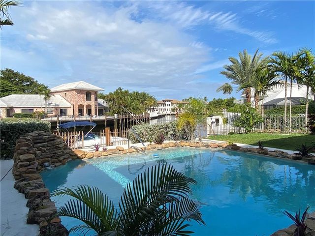 71 Bay Colony Drive, Fort Lauderdale, FL 33308