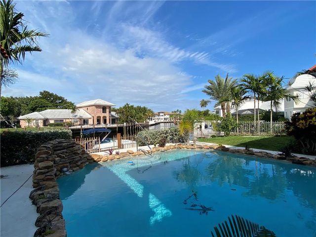 71 Bay Colony Drive, Fort Lauderdale, FL 33308
