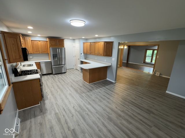 4747 S Denny Street, Indianapolis, IN 46237