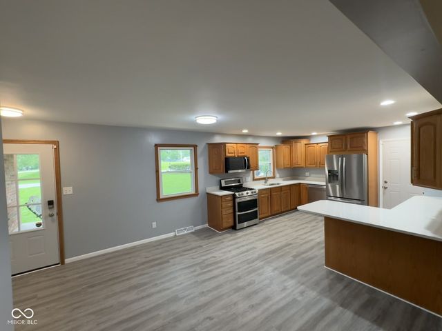 4747 S Denny Street, Indianapolis, IN 46237
