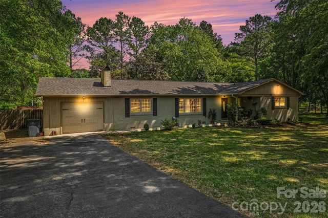 3950 Rocky River Place, Harrisburg, NC 28075