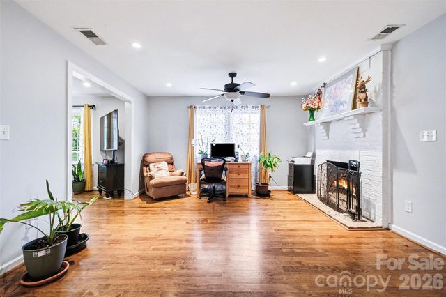 3950 Rocky River Place, Harrisburg, NC 28075