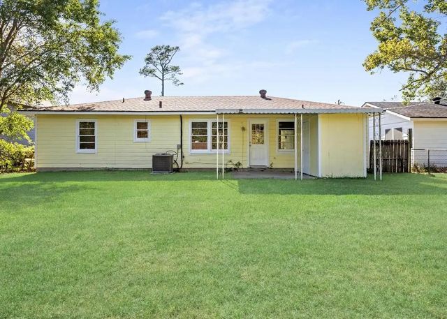 5470 Spencer Drive, Beaumont, TX 77708