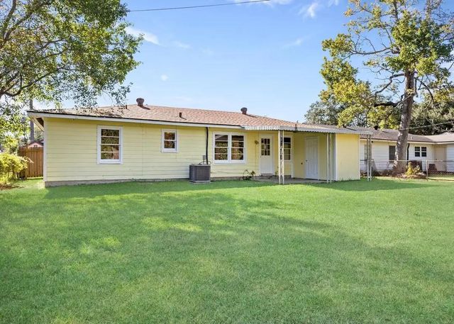 5470 Spencer Drive, Beaumont, TX 77708