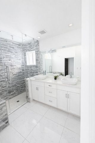 4322 NW 62nd Avenue, Coral Springs, FL 33067