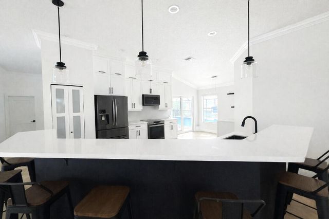 4322 NW 62nd Avenue, Coral Springs, FL 33067