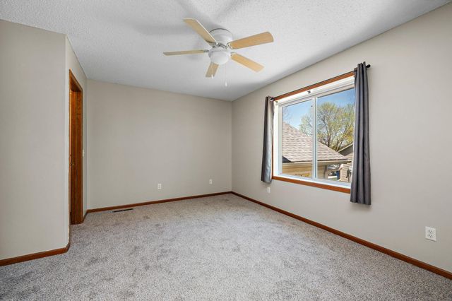 101 Birch Avenue NW, Saint Michael, MN 55376