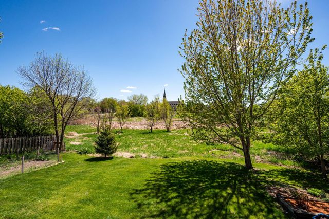 101 Birch Avenue NW, Saint Michael, MN 55376