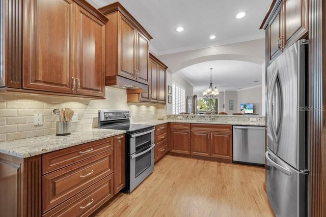 5116 FAIRWAY ONE DRIVE, Valrico, FL 33596