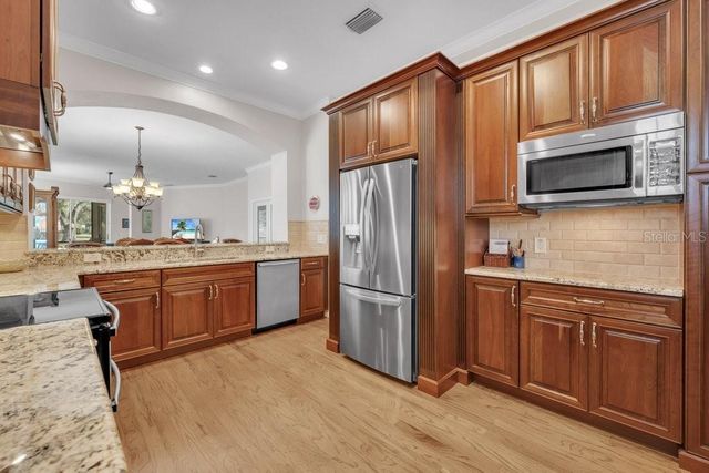 5116 FAIRWAY ONE DRIVE, Valrico, FL 33596