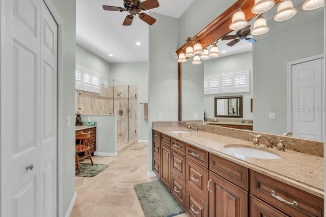 5116 FAIRWAY ONE DRIVE, Valrico, FL 33596