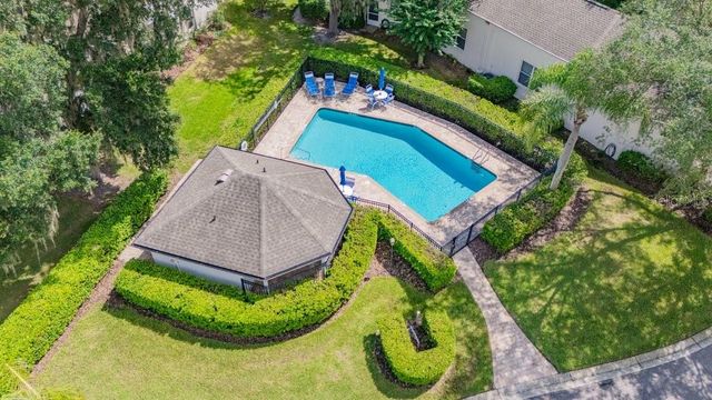 5116 FAIRWAY ONE DRIVE, Valrico, FL 33596