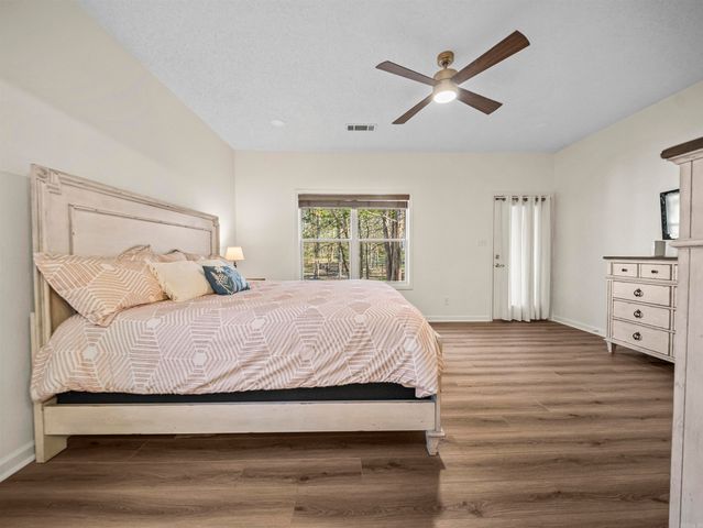 14 Tiburon Way, Hot Springs, AR 71909