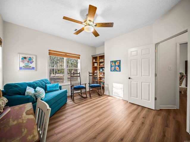 14 Tiburon Way, Hot Springs, AR 71909