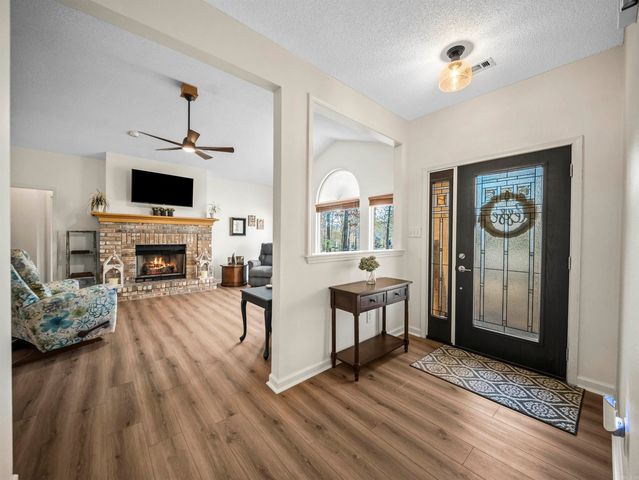 14 Tiburon Way, Hot Springs, AR 71909