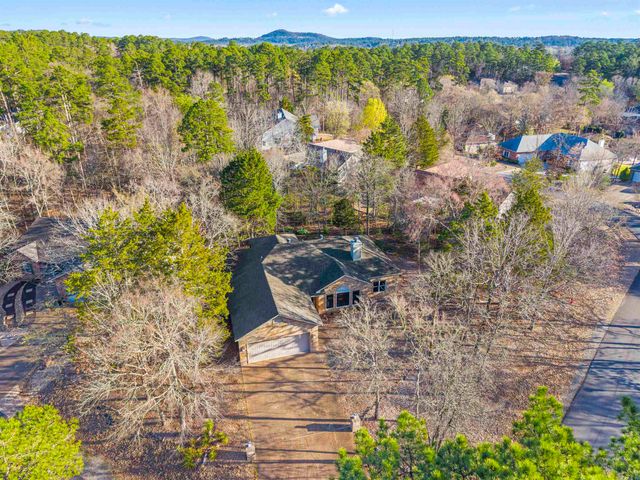 14 Tiburon Way, Hot Springs, AR 71909