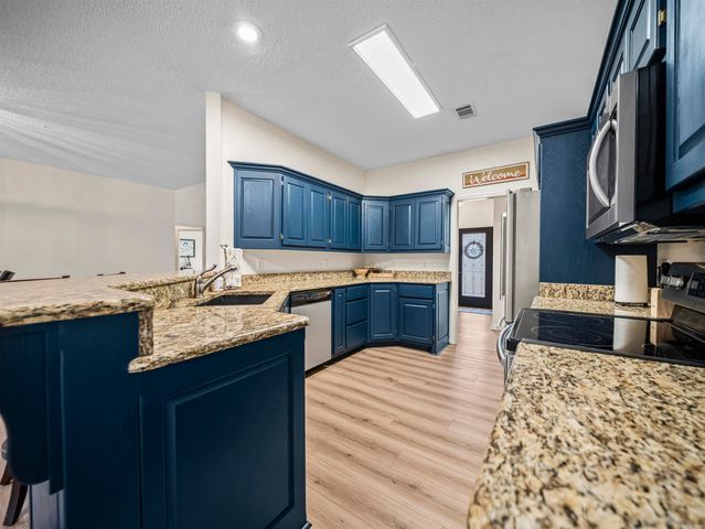 14 Tiburon Way, Hot Springs, AR 71909