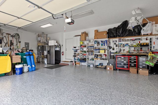 1595 Blue Phlox Drive, Avon, IN 46123