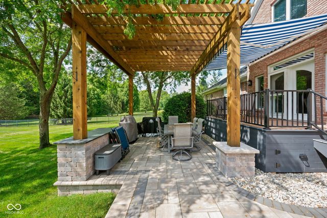 1595 Blue Phlox Drive, Avon, IN 46123