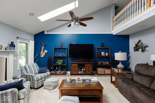 1595 Blue Phlox Drive, Avon, IN 46123