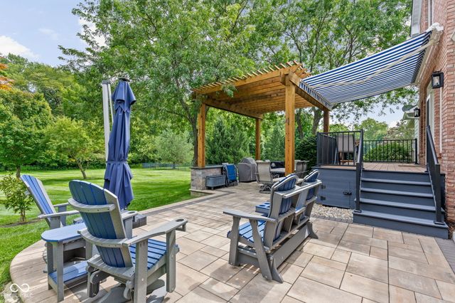 1595 Blue Phlox Drive, Avon, IN 46123