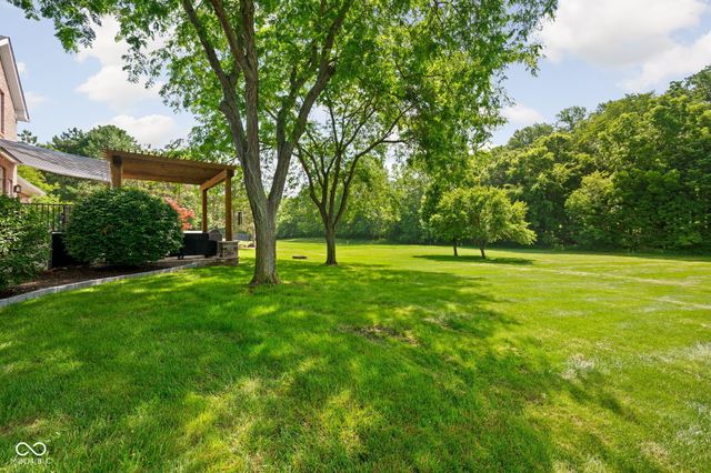 1595 Blue Phlox Drive, Avon, IN 46123
