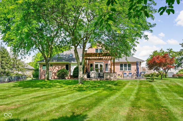 1595 Blue Phlox Drive, Avon, IN 46123