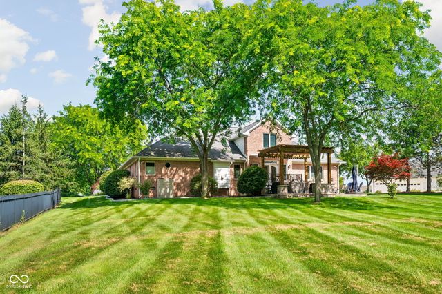 1595 Blue Phlox Drive, Avon, IN 46123