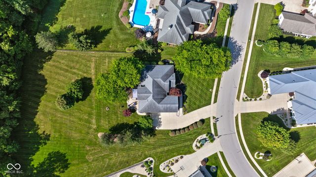1595 Blue Phlox Drive, Avon, IN 46123