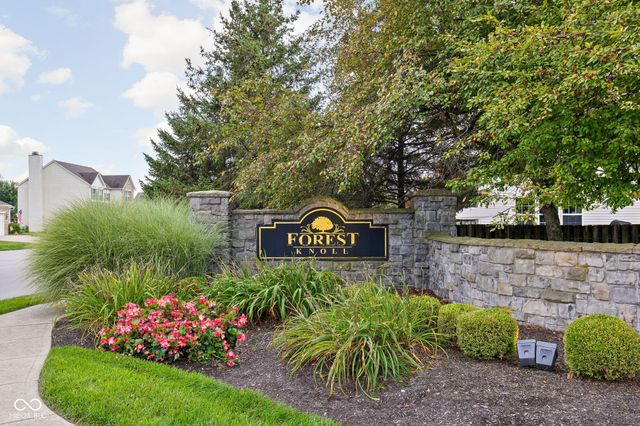 1595 Blue Phlox Drive, Avon, IN 46123