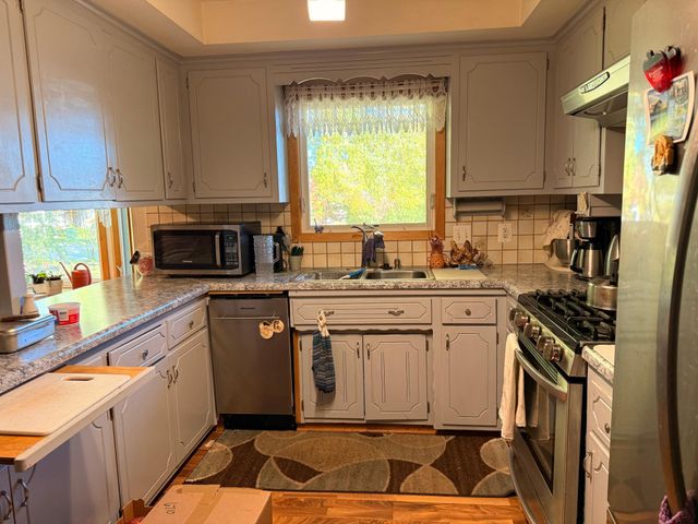 8534 195th Street W, Lakeville, MN 55044