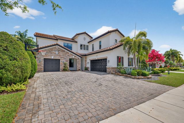 8222 Bradford Way, Parkland, FL 33076