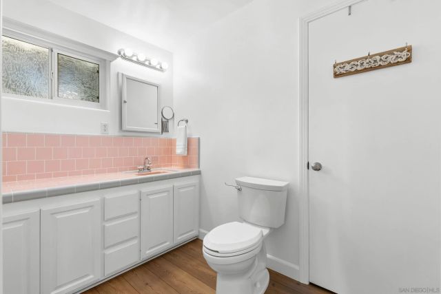 9313 Christina Ln, Lakeside, CA 92040