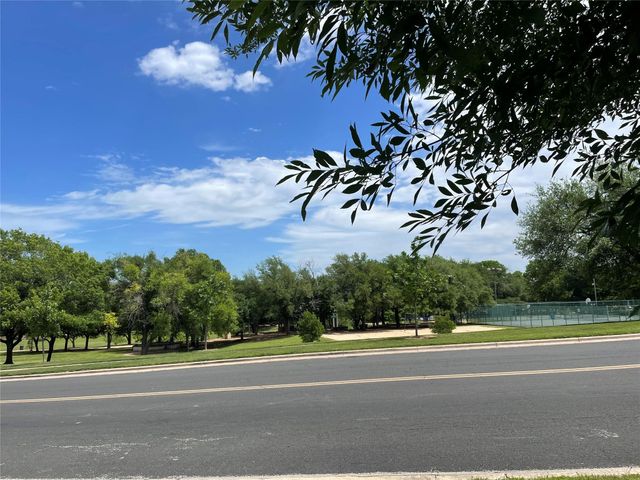 14610 Alpha Collier DR, Austin, TX 78728