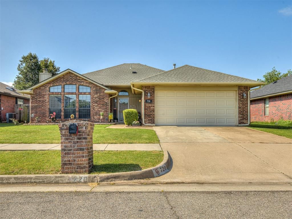 720 SW 153rd Street, Oklahoma City, OK 73170