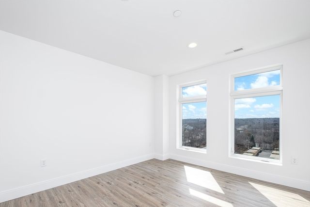 2 Hotel Ave ONE-BED, Peabody, MA 01960