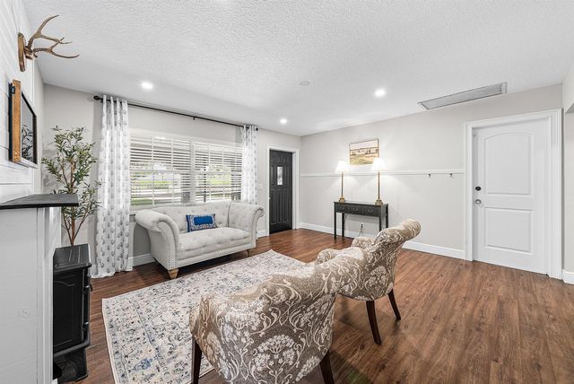 5587 3rd Road, Lake Worth, FL 33467