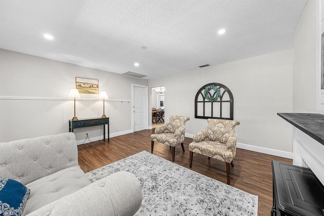 5587 3rd Road, Lake Worth, FL 33467