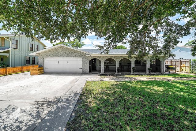 5587 3rd Road, Lake Worth, FL 33467