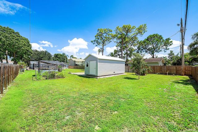 5587 3rd Road, Lake Worth, FL 33467