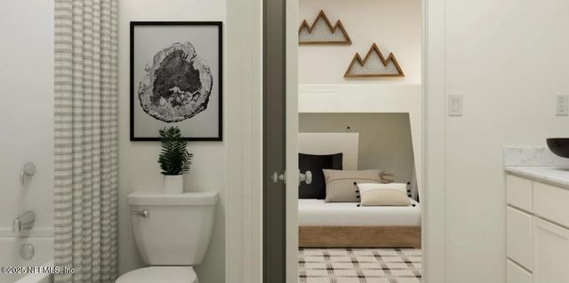 562 AVALON WOODS Lane, Jacksonville, FL 32218