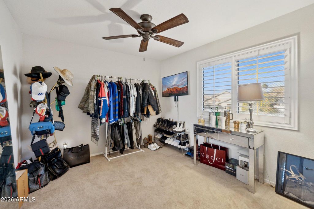 Image 25 of property listing at 4376 E Anderson Drive, Phoenix, AZ 85032