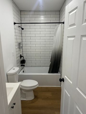 24 East Chestnut St, Brockton, MA 02301