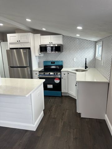 24 East Chestnut St, Brockton, MA 02301